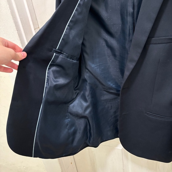 H&M Slim Fit Navy Blazer 38R - Picture 5 of 6